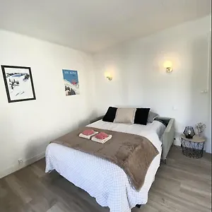 Des Pres Riants , Aix-les-Bains France
